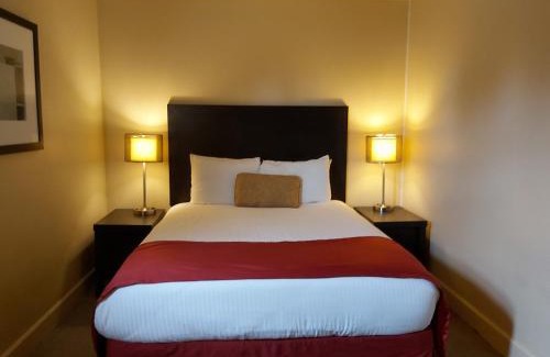 Shediac Hotel | Seely's Motel