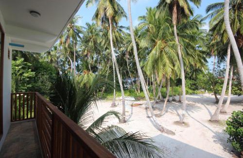 Fulidhoo House | Seena Inn