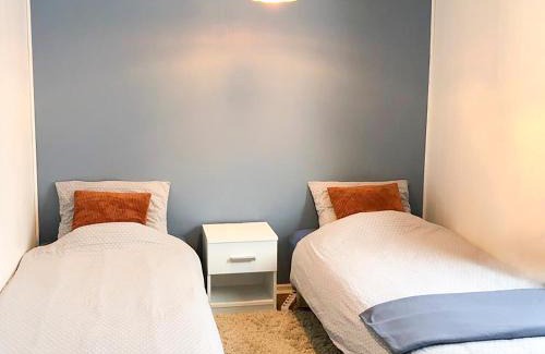 Botnhamn Cabin | Segla Guesthouse - with view of Fjord