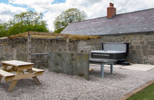 Denbigh House | Segrwyd Uchaf in the beautiful Denbigh