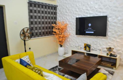 Lagos Apartment | SEGXYCOLD VALLEY OASIS Stunning one-bedroom apartment