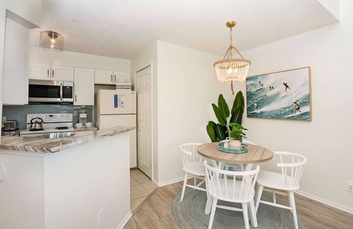 Ocean Side Village Condo | Seize the Rays · Luxury Beachside Condo · Half Mile from Beach
