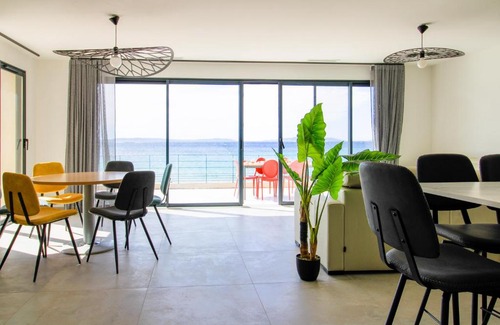 Cavaliere Beach Apartment | SELECT'soHOME - Appartement pour 6 personnes sur la plage de Cavalière - Vue mer - 4 étoiles - BLUEMOON