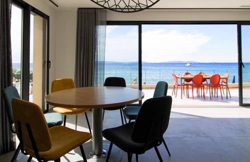 Cavaliere Beach Apartment | SELECT'soHOME - Appartement pour 6 personnes sur la plage de Cavalière - Vue mer - 4 étoiles - BLUEMOON