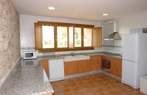 Plandogau Cottage | Self catering L'Era del Rovira for 10 people