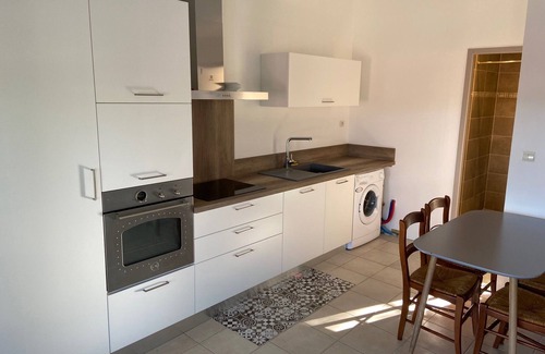 Saint-Saturnin-les-Avignon Cottage | Self-catering cottage in Provence - Vaucluse