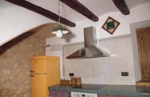 Torrelles de Foix Cottage | Self catering Can Cruset Agroturisme for 4 people