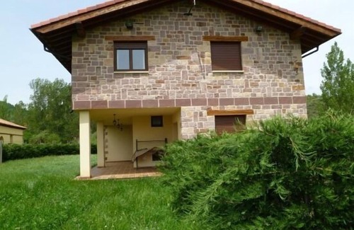 San Salvador de Cantamuda Cottage | Self catering Llosa for 10 people