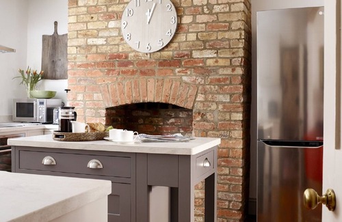 Stamford House | Self Catering Stylish Period Town House in Stamford