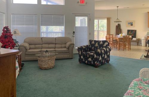 Sea Palm Village House | Seminole Wind