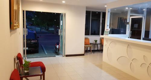 Ban Khlong Song Hotel | Sena House Lamlukka Klong2