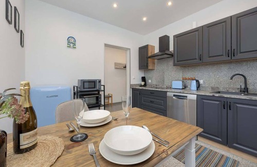 Swinoujscie Apartment | Senko Apartment | Spacious | Garden | Parking