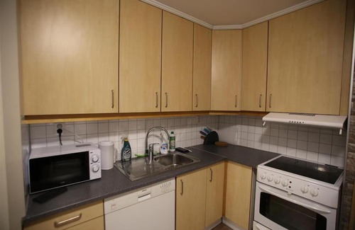 Harstad Apartment | Sentral leilighet med 3 soverom 2etg