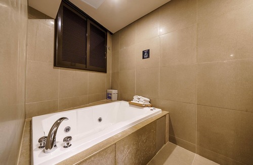 Jungwon-gu Hotel | Seongnam Hotel Vine