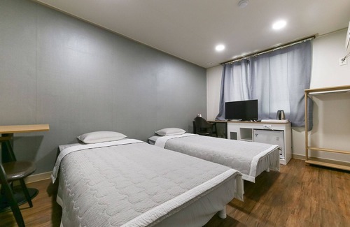 Seosan Hotel | Seosan Byeolbam