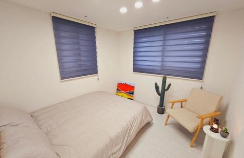 Hwagok-dong Villa | Seoul Hwaogok large three bedroom - 10mins to Gimpo Airport