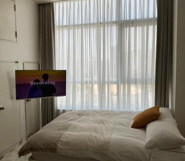 Cheongpa-dong Apartment | Seoul Station Sunset House
