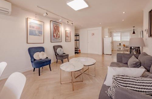 Samseong-dong Apartment | Seoul Traveler's Hub, Maison De Luxe 302 at Gangnam