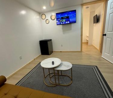 Ottawa Division Apartment | Separate, Big living room, bedroom, and private bathroom