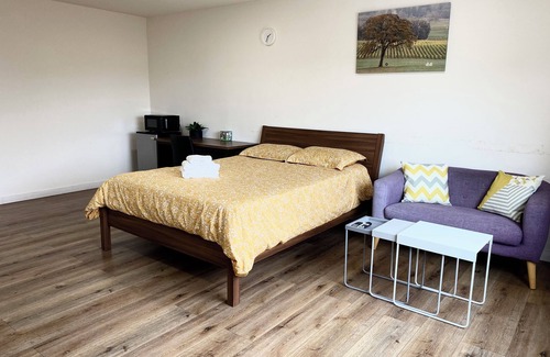 Monterey Park House | Separate Private Access Big Master Suite