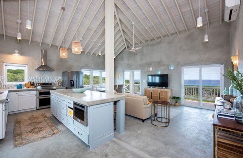 Gregory Town House | Sephora House 4 Bedroom Home