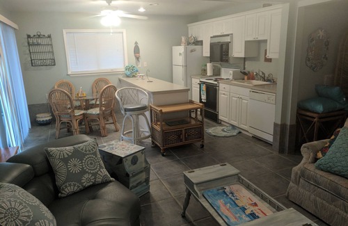Cortez House | SEPT OCT NOV DISCOUNTS! GREAT BEACHES! BOAT LAUNCH&DOCK & HOT POOL! KIDS/PETS OK