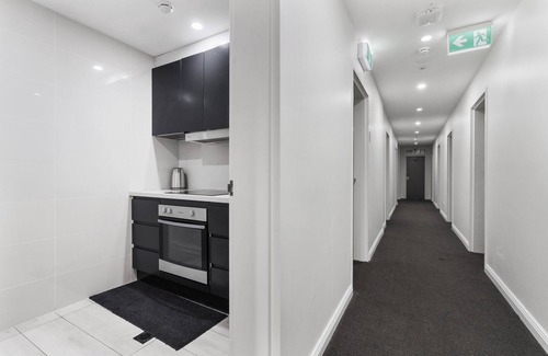 Gordon Apartment | Seranin Gordon