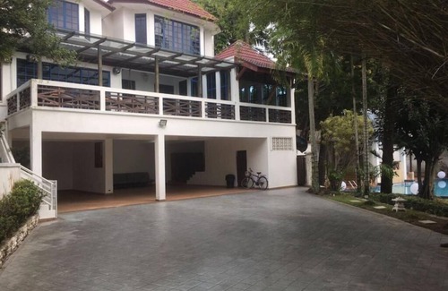Seremban Villa | Seremban Grande Villa by uBook