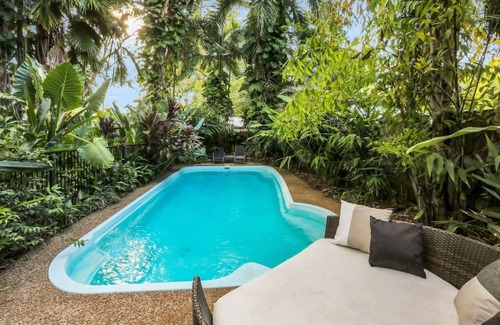 Holloways Beach Cottage | Serendipity: A Tropical Rainforest Escape with Pool, Steps from Holloways Beach