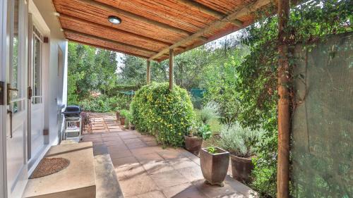 McGregor House | Serendipity