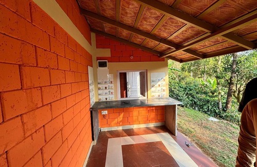 Kudrasthe House | Serene 2-bedroom estate in Somvarpet with stunning views