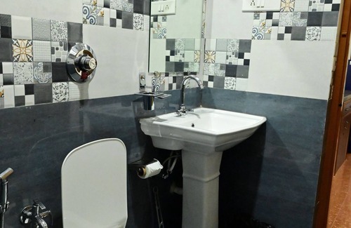 Colva House | Serene and very friendly Village settings.nSpacious and homely Atmosphere