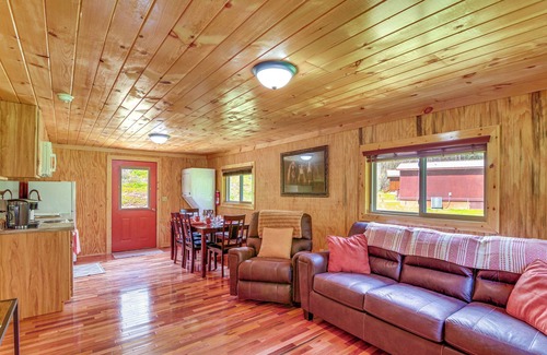 Beattyville Cabin | Serene Beattyville Cabin: 24 Mi to Red River Gorge