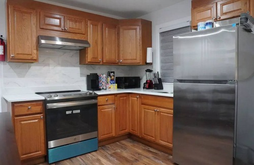 Wilkes-Barre House | "Serene Escape: Leave Worries Behind"n