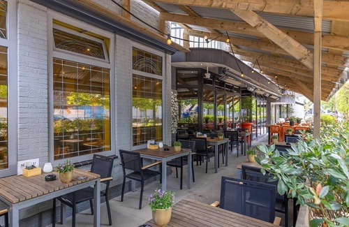 Made Hotel | Serene Escape w/Local Dining | Steps from National Park Adventures