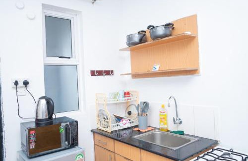 Riruta Bed & Breakfast | Serene Getaway Studio Along Ngong road-Nairobi,Kenya