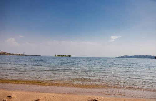 Buhongo Cabin | Serene Lake View Lodge in Kayove, Rwanda