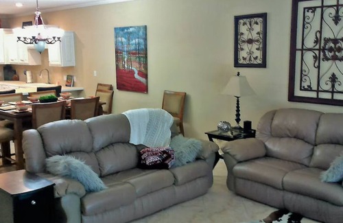 Lake Hamilton Condo | Serene lakefront condo with stunning views, private boat slip, and spacious deck