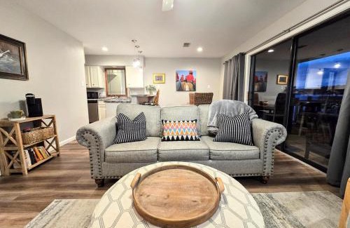 Hot Springs Apartment | Serene Lakefront Retreat