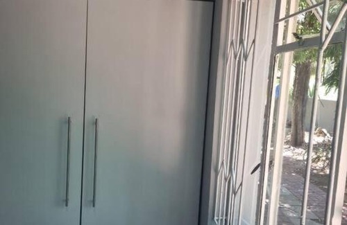 Greater Johannesburg Metropolitan Area Apartment | Serene on St James