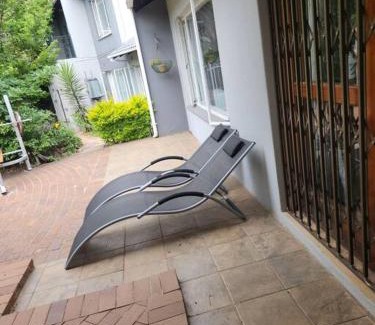 Greater Johannesburg Metropolitan Area Apartment | Serene on St James