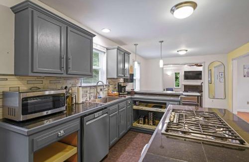 Schuylerville House | Serene Poolside Family Retreat by Saratoga Stays