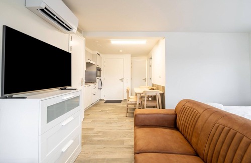 Eikske Apartment | Serene Stay with All You Need