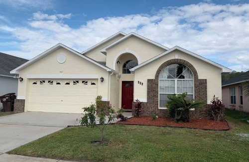 Eagle Pointe South Villa | Serene waterside getaway
