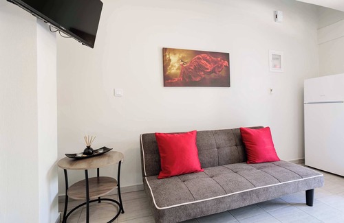 Agrilos Apartment | Serenity and Views - Beachside Escape