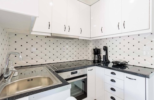 Agrilos Apartment | Serenity and Views - Beachside Escape