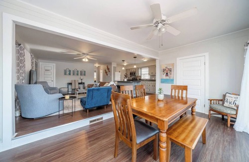 Cherokee Village Cottage | Serenity Cove Cottage - Lakefront, Hot Tub