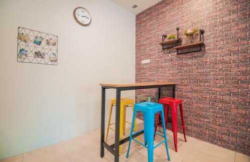 Taman Pakatan House | Serenity Family Stay Ipoh 8 pax