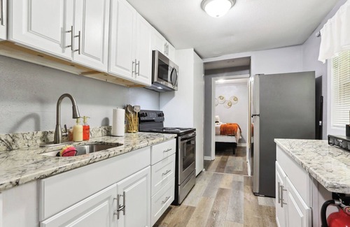 Atlanta Apartment | Serenity Heights, An Urban Oasis! 2 Minutes from Benz Stadium+ Great Amenities