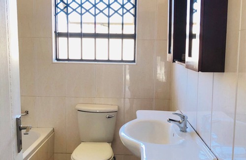 Maseru Bed & Breakfast | Serenity Heights Backpackers Lodge